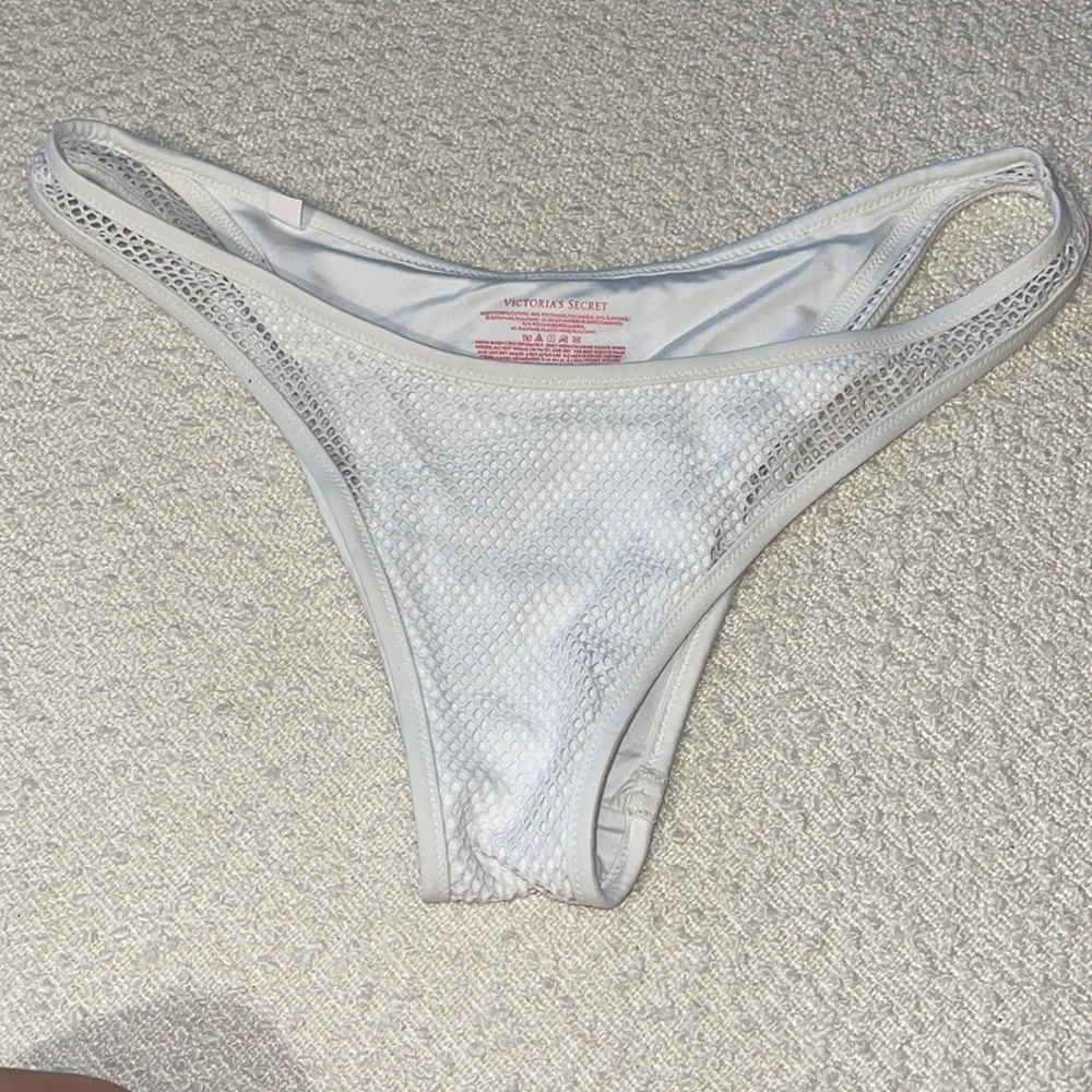Victoria Secret white net bikini bottoms size Large